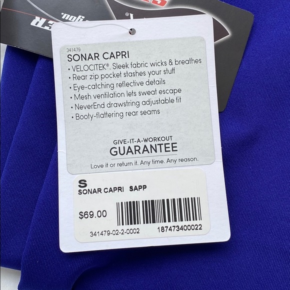 Athleta Sonar Capri Size Small blue - Picture 6 of 6